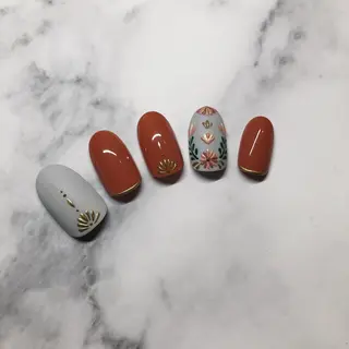 ネイル 🌞💜 KAORI 🌴のネイルデザイン