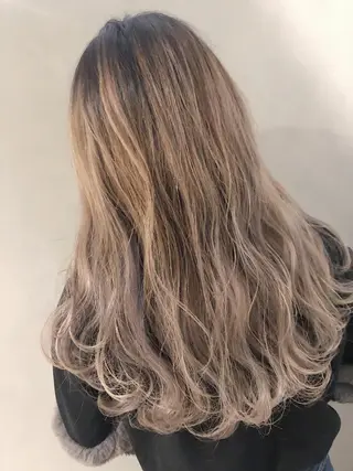 セミロング カラー LA KING GINZA TOKYO所属・🧡ショートの達人 🧡SHOのヘアスタイル