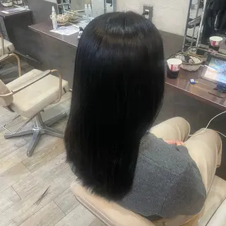 セミロング 岩水 穂華のヘアスタイル