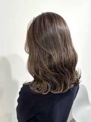 セミロング カラー ヘアアレンジ SALOWIN京都河原町Suite店所属・外国人風レイヤー/ ハイトーンSHUのヘアスタイル