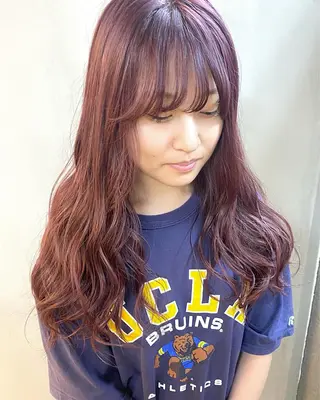ロング カラー ハル🌸柔色/ ブリーチなし/艶髪のヘアスタイル