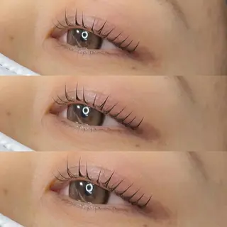 マツエク・マツパ La SHE's加古川店所属・La SHE's KAEDEのマツエク・マツパデザイン