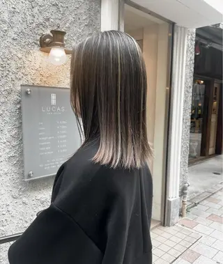 ミディアム chika ／quillのヘアスタイル