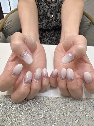 ネイル Guarendo錦糸町店所属・ガレンドウ 白澤 愛子のネイルデザイン