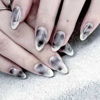 ネイル she nail studio所属・room 410のネイルデザイン