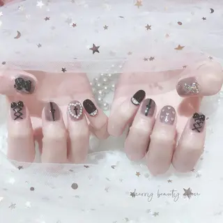 ネイル SAKURA 🍒のネイルデザイン