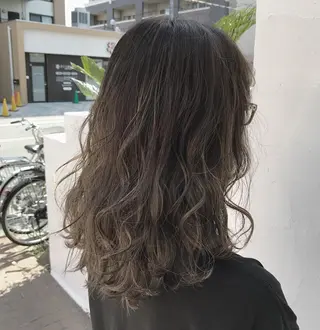 ミディアム カラー メンズカット特化柏駅 徒歩3分LOUのヘアスタイル