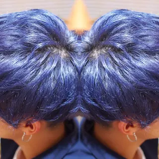 ショート カラー メンズ 及川シゲル 髪質改善講師のヘアスタイル