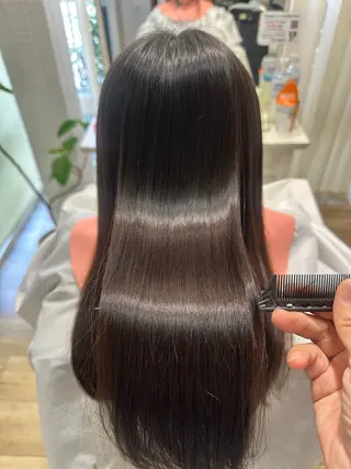 ロング CIEN white所属・森田 百合香のヘアスタイル