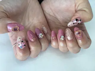 ネイル 💎🐰 saki. m 🐰💎のネイルデザイン