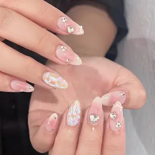 ネイル Ugirl Nail Pinpin🤍のネイルデザイン
