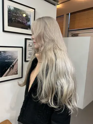 カラー VISION   aoyama所属・かがやしづ ⭐️ハイトーンのヘアスタイル