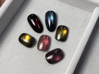 ネイル ToliyDeliy ネイルサロンのネイルデザイン