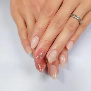 ネイル Lily Roseスタッフ一同のマツエク・マツパデザイン