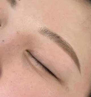 アイブロウ BEAUTY GENE professional 横浜ジョイナス店所属・yui .のマツエク・マツパデザイン