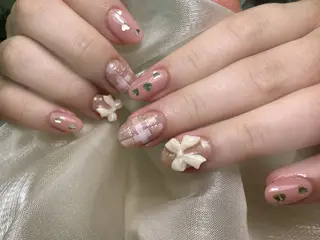 ネイル lucky nail 歌舞伎町のネイルデザイン