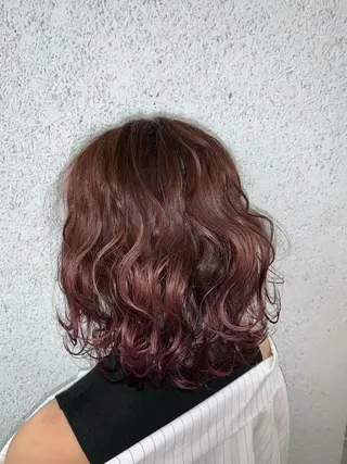 ミディアム カラー もにか🌞原宿/渋谷 🌝ブリーチカラーのヘアスタイル