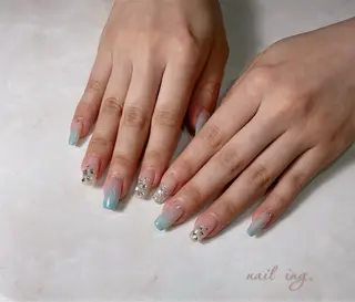 ネイル ｉｎｇ .のネイルデザイン