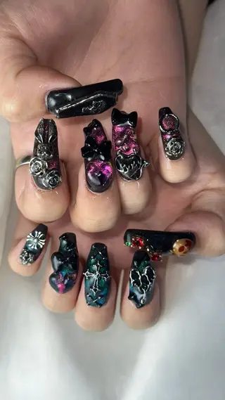 ネイル うにゃねいる🌷 Mayaのネイルデザイン