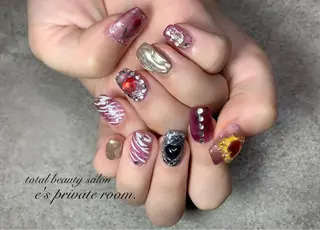 ネイル LAVISH nail salonのネイルデザイン