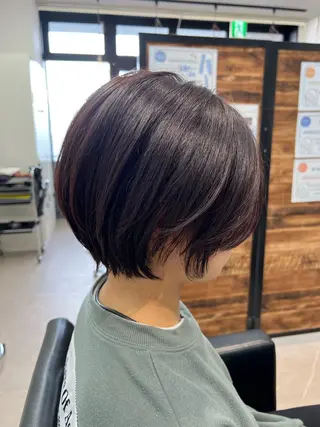 ショート 学生限定 カラー¥5.000のヘアスタイル