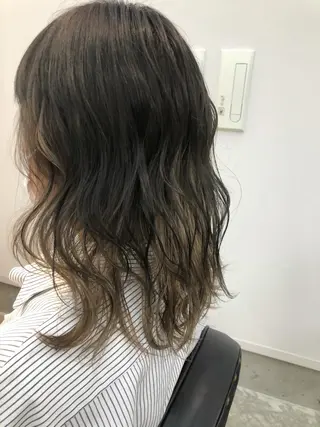 カラー ハイトーンカラー/ miyuuのヘアスタイル