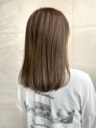 セミロング カラー レイヤー,ボブ / 彩未のヘアスタイル