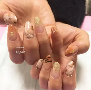 ネイル 石野 広佳のネイルデザイン