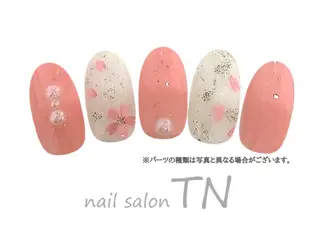 ネイル 中島 実穂のネイルデザイン