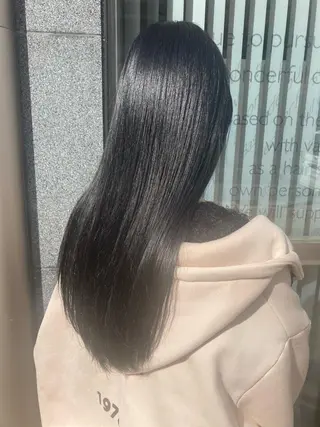 ロング カラー たかはし まいのヘアスタイル