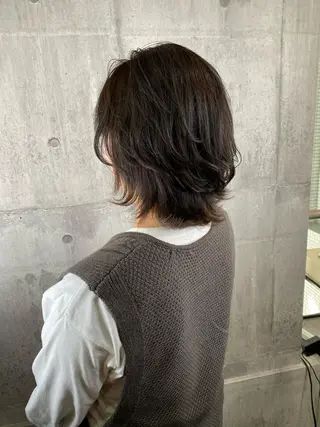 ミディアム カラー supbytomee所属・カラー特化型サロン #SUP.のヘアスタイル