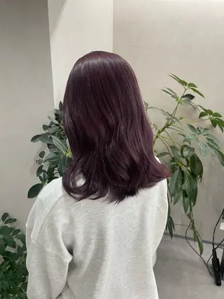 セミロング 🎀カラー ✨横浜／トレンドのヘアスタイル