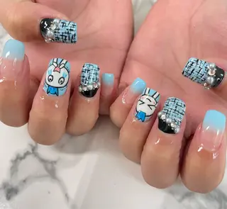 ネイル celica所属・松田 由真のネイルデザイン