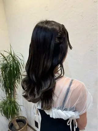ロング ヘアアレンジ 内沼 恵留菜のヘアスタイル