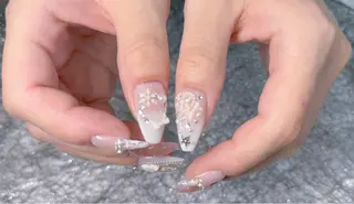 ネイル Lya Nail Rinのネイルデザイン