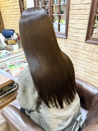 ロング カラー prier×kewhair所属・北山 なるみのヘアスタイル