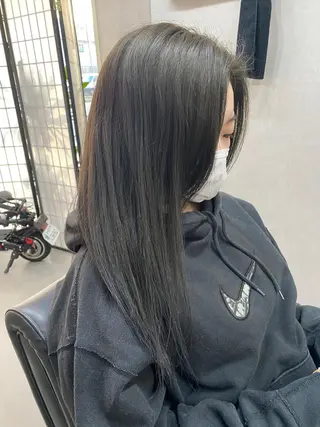 ロング カラー heavenly所属・中西 彩愛のヘアスタイル