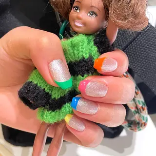 ネイル 肝付 朋佳のネイルデザイン