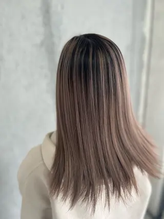 セミロング カラー Mariana雛/ 西大分/ハイライトのヘアスタイル