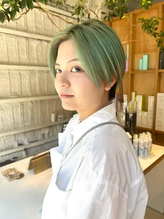 ショート 🩵albis/めい 大宮/ブリーチ🦋のヘアスタイル