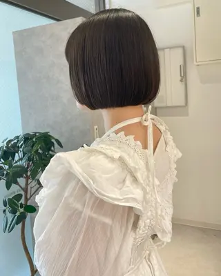 ショート デザインパーマ/ 艶カラー/ボブのヘアスタイル