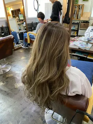 ロング カラー ヘアアレンジ 【艶髪×韓国風】 毛流れ職人 RYOのヘアスタイル