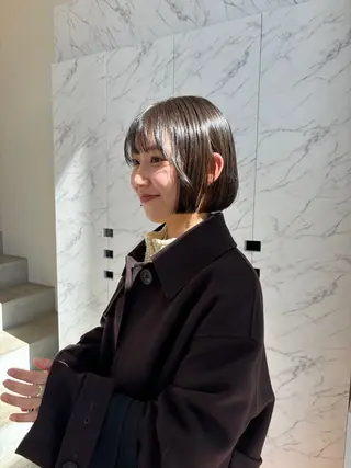 ショート miu /透明感カラーのヘアスタイル