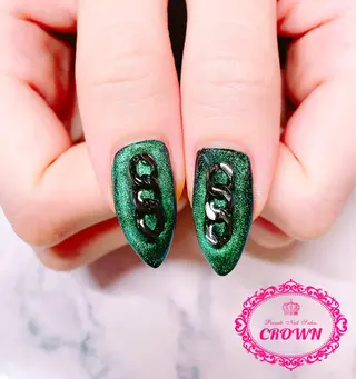 ネイル CROWN プライベートサロンのネイルデザイン