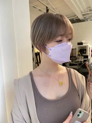 ショート カラー パーマ ヘアアレンジ メンズ キッズ ネイル マツエク・マツパ アイブロウ 艶ハイトーン/ヘア アレンジAYAKAのヘアスタイル