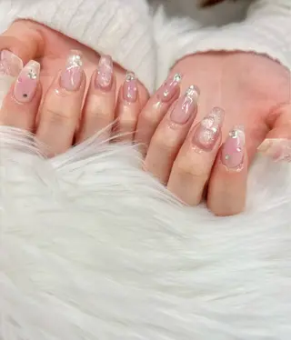 ネイル Angie Nail所属・Angie Nail CHIYURIのネイルデザイン
