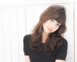 セミロング カラー ひがし　まさし JYUNESU副代表のヘアスタイル