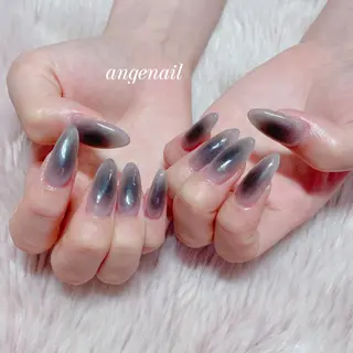 ネイル オーナーネイリスト MAKIのネイルデザイン