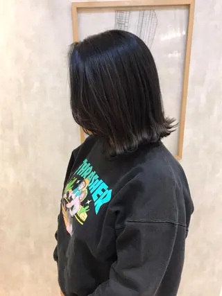 ミディアム 船津 佳奈美のヘアスタイル