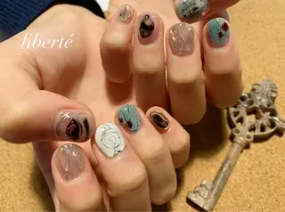 ネイル liberté (リベルテ)のネイルデザイン